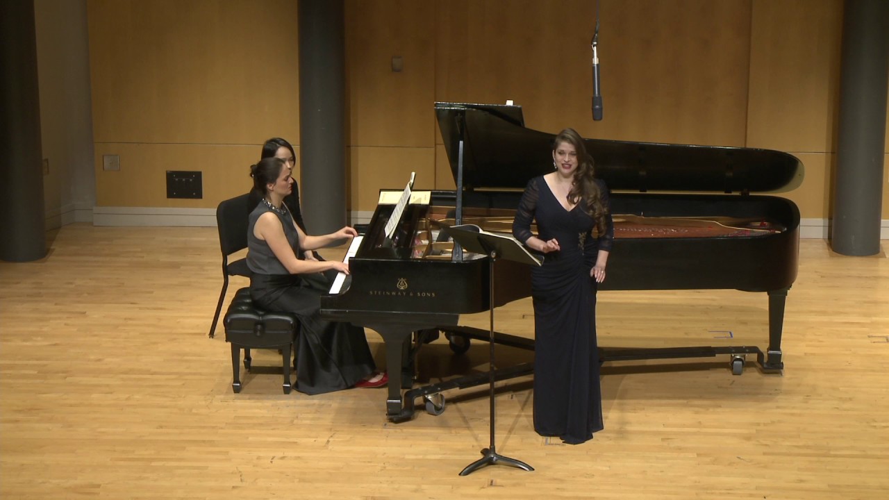 Maurice Ravel: Trois Po&egrave;mes de St&eacute;phane Mallarm&eacute; III. Surgi de la Croupe et du Bond