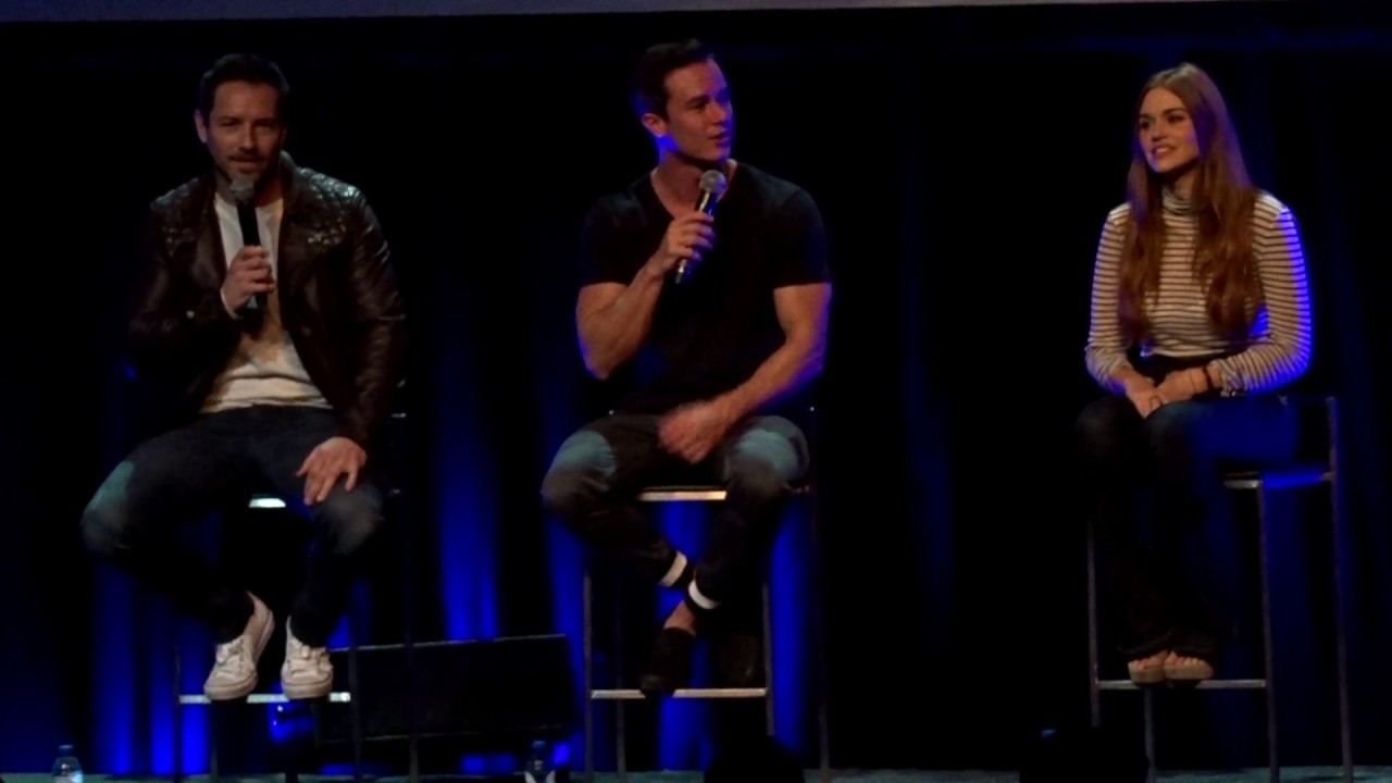 IAN BOHEN, RYAN KELLEY & HOLLAND RODEN PANEL // WEREWOLF CON II