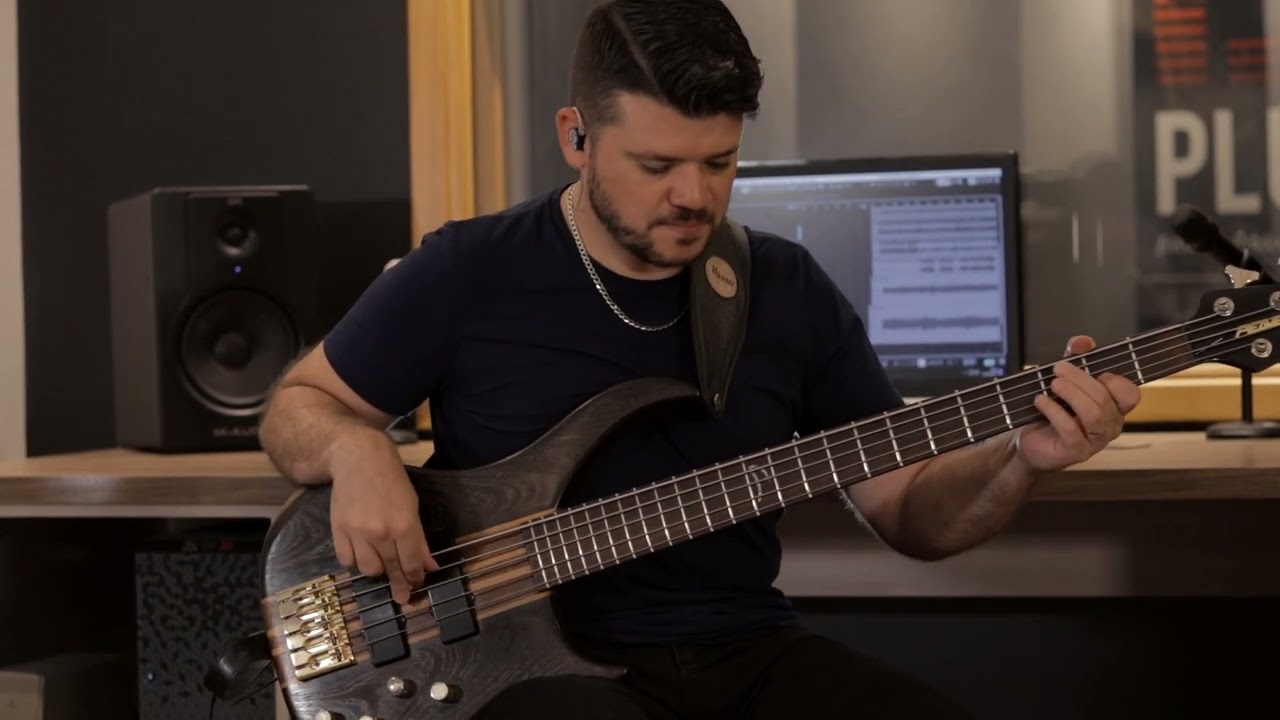 Banda Champion - Endereço Errado (Cristiano Lima Bass)