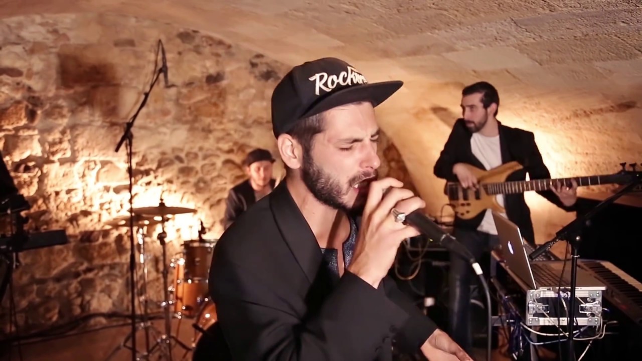 LIVE SESSION #1 Twan Tee & Backwash Band - Honesty