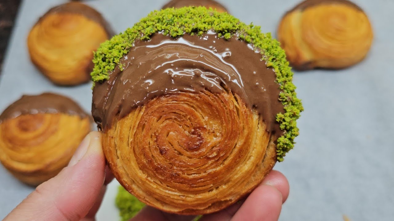 Sosyal Medyada Viral olan Rulo Kruvasan Tarifim /  Croissant Rollen mit Nutella Füllung