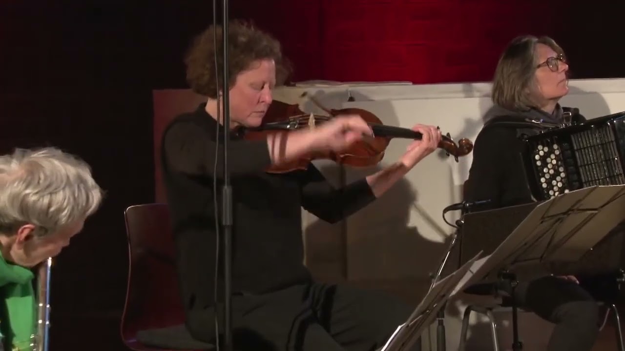 Improvisación I.  Ensemble Partitta Radicale + Adrián Bosch como músico invitado.