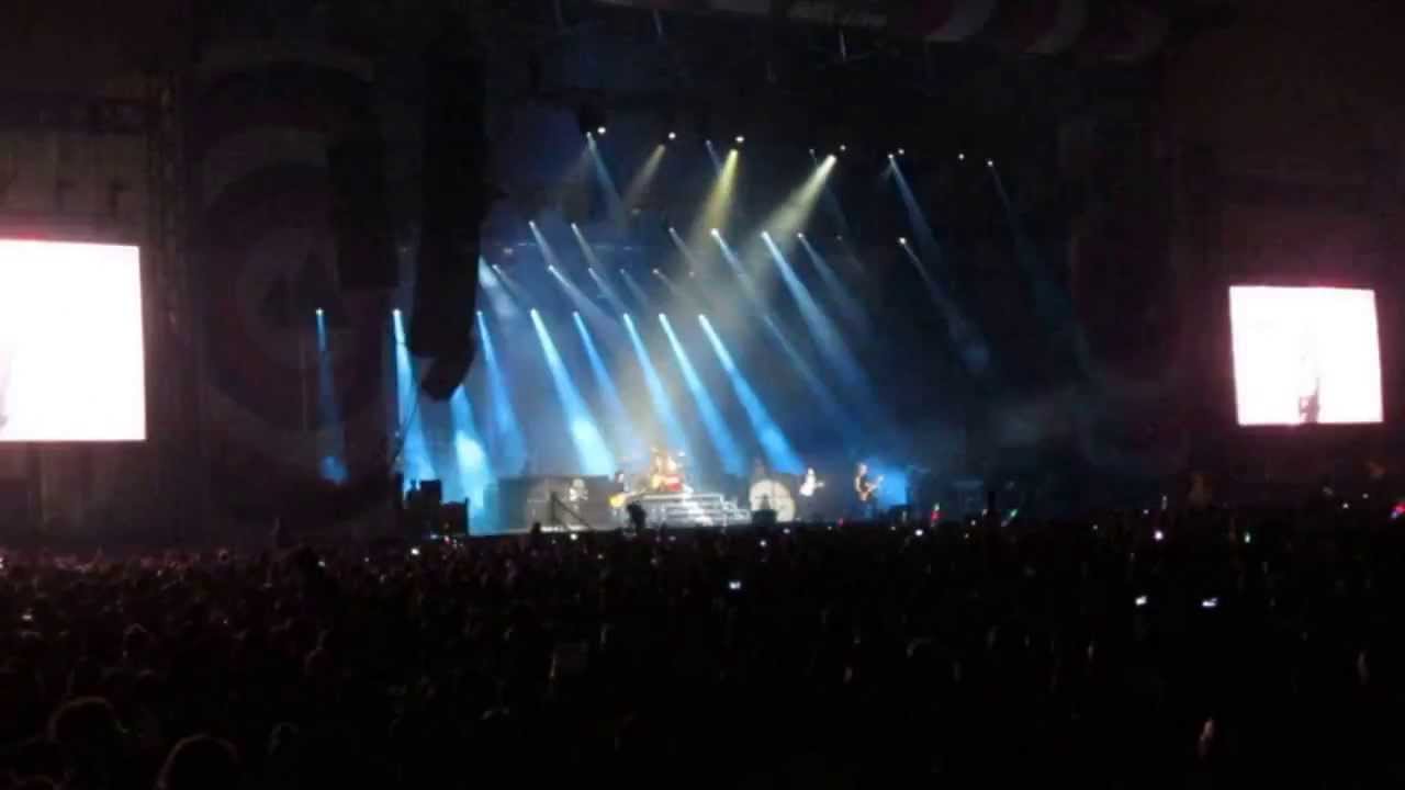 Green Day - Let Yourself Go @ BBK Live, Bilbao (13.07.13) HD