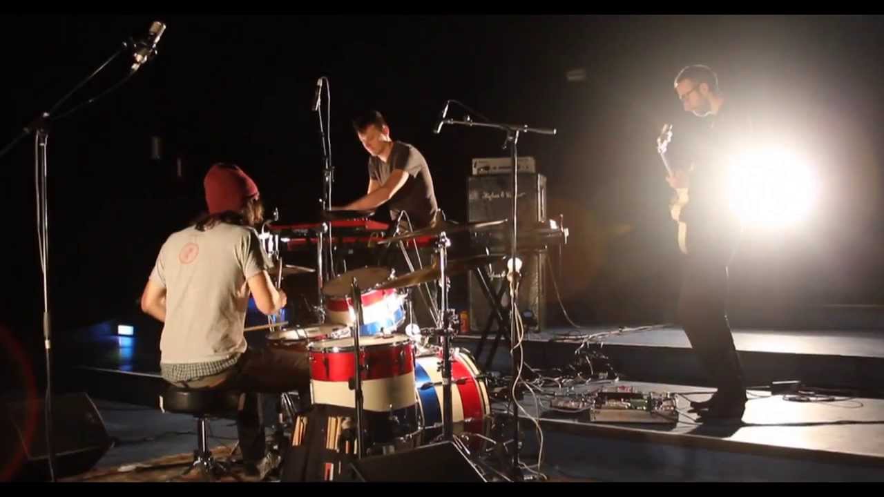 Go March - Rise (live session)