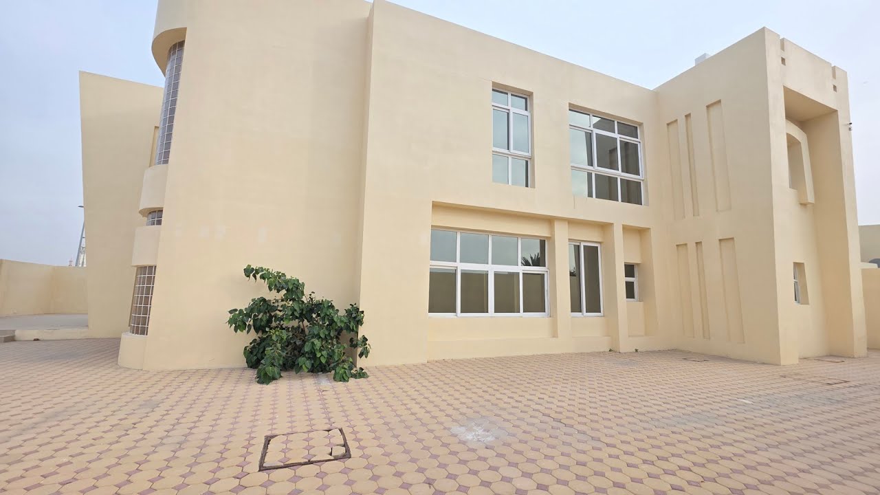 Luxurious 5BR Villa Rent 140k 