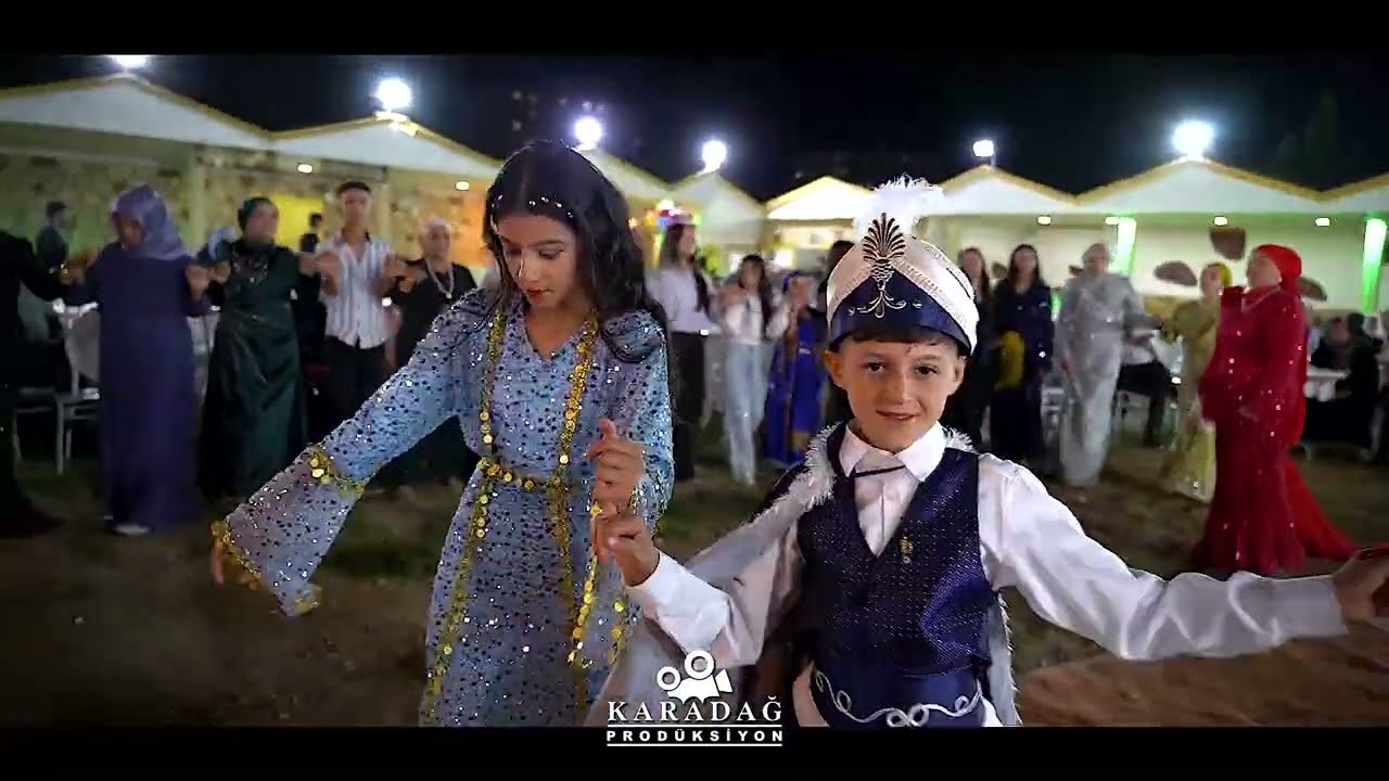 Güngör & Pektaş Ailesi / KaşıkPark Salon / MALATYA