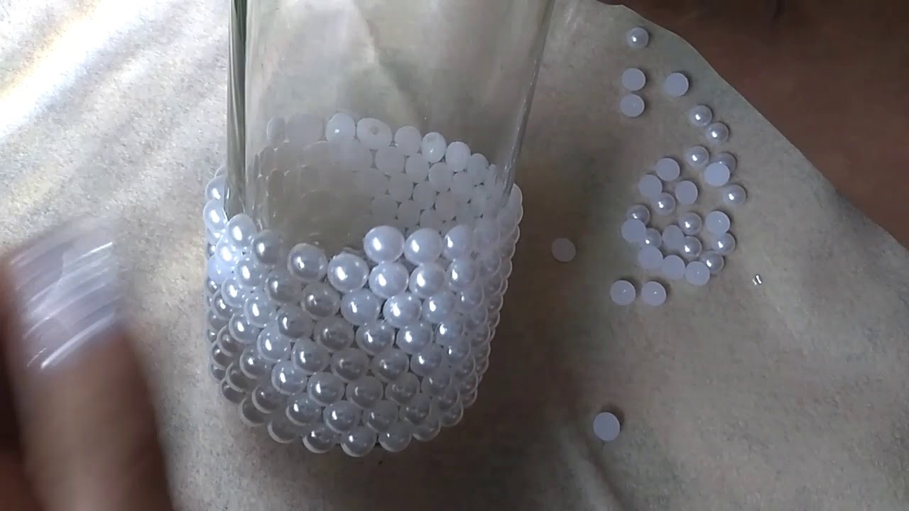 Decorando o vidro com pérolas