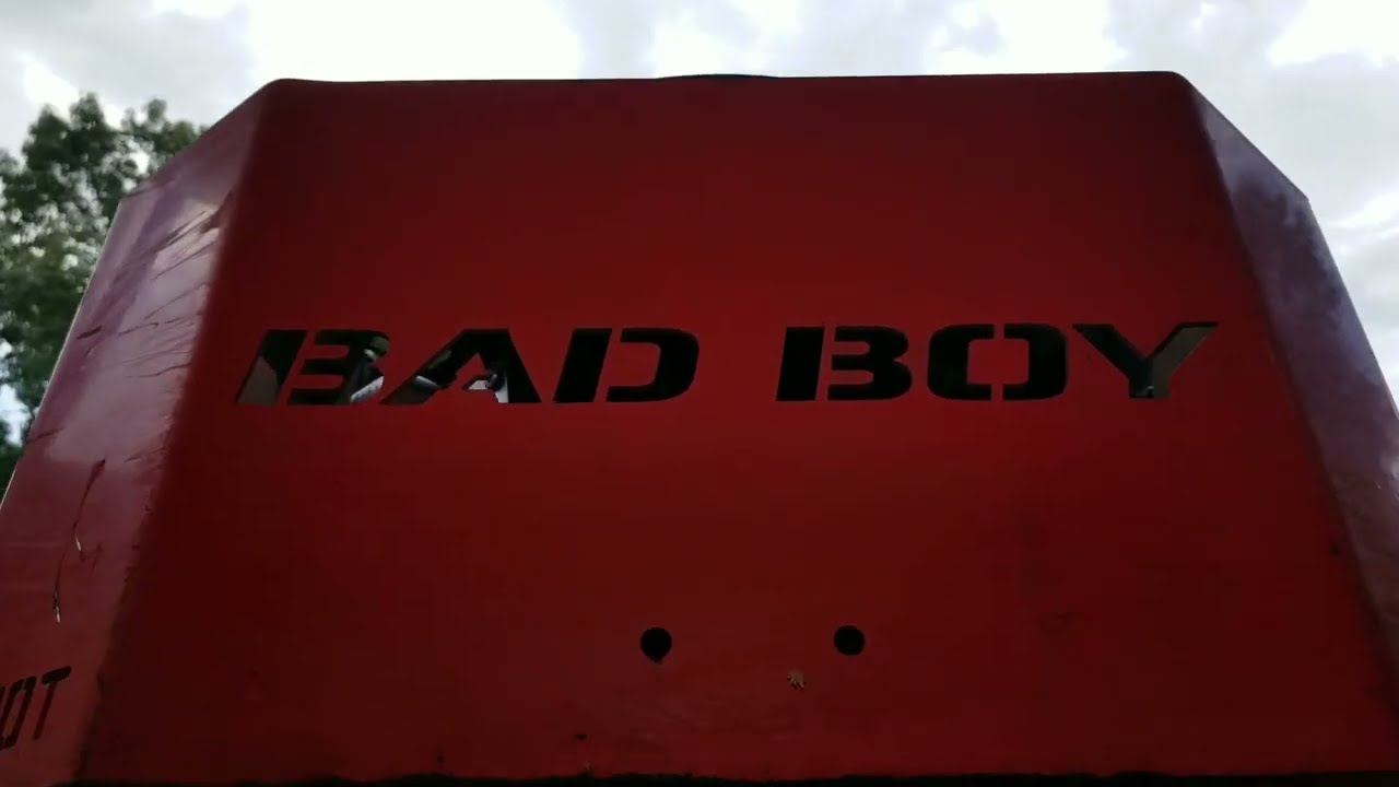 Putting the Bad Boy ZT Elite in Neutral