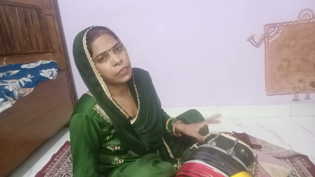 Mere laado k gore gore hath#bhajan #bannibannageet #geet#dholak
