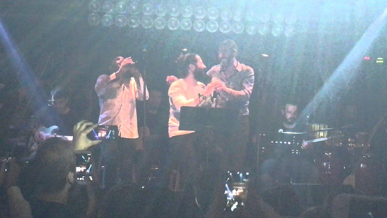 Hakan Altun - Koray Avcı -  Kum gibi