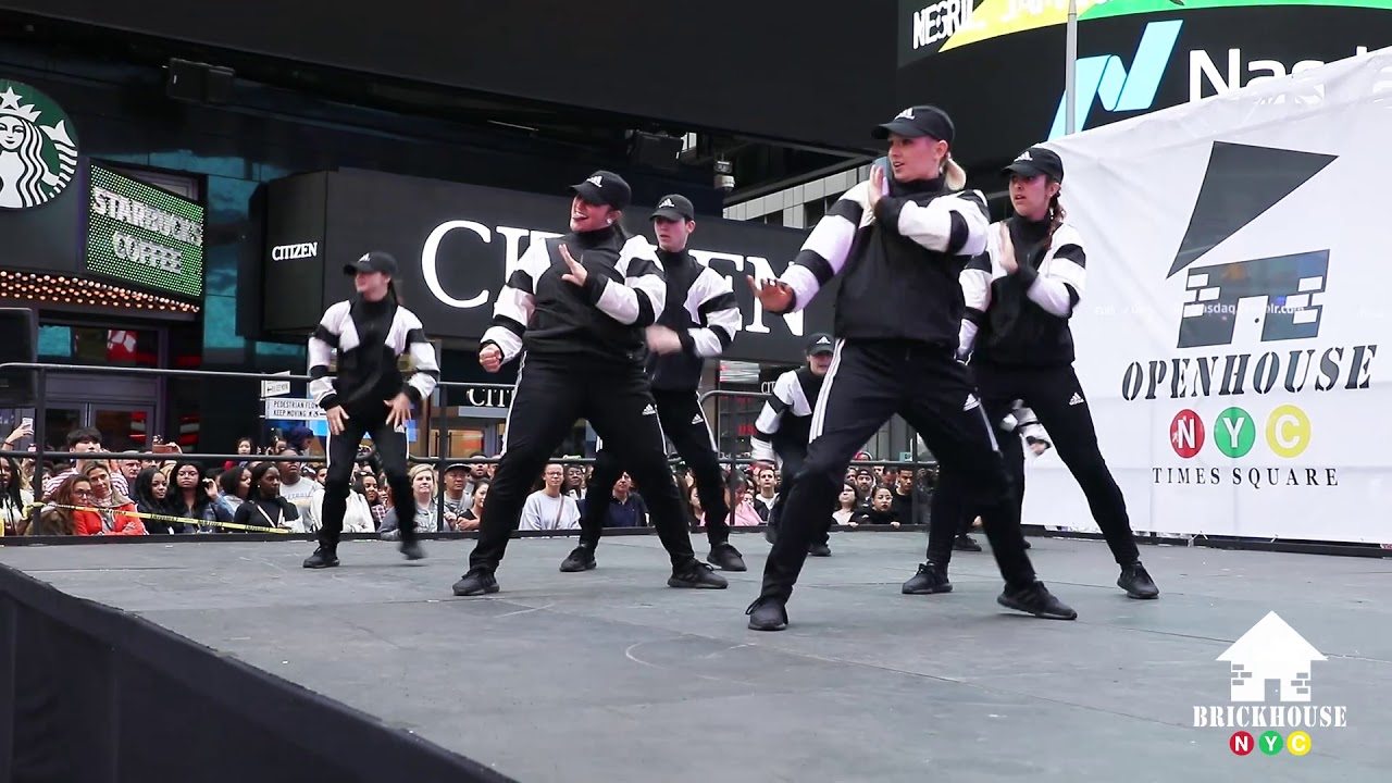 MOVEMENT SPECIALISTS Times Square NYC 2018 BRICKHOUSE OPEN HOUSE