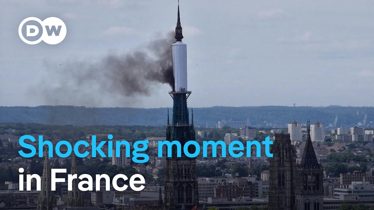 Fire in the world-famous cathedral of Rouen | DW News