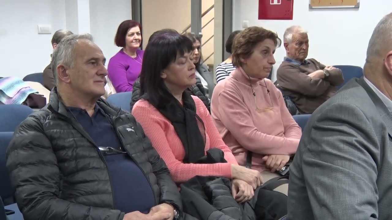 Tešanjska hronika 995: U Općoj biblioteci promovisane tri knjige