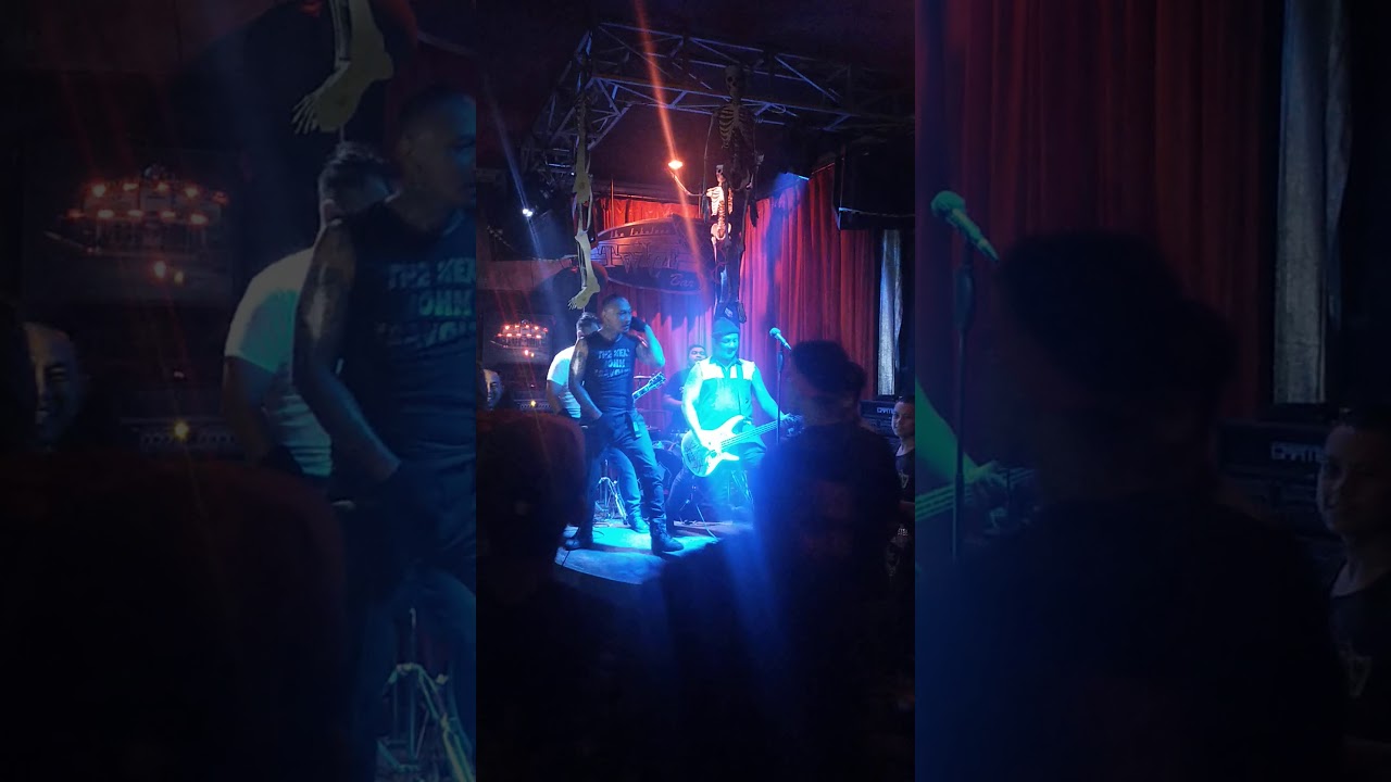 THE DJIHARD - SUMPAH SERAPAH (LIVE) @TWICEBAR KUTA BALI. #punknotdead