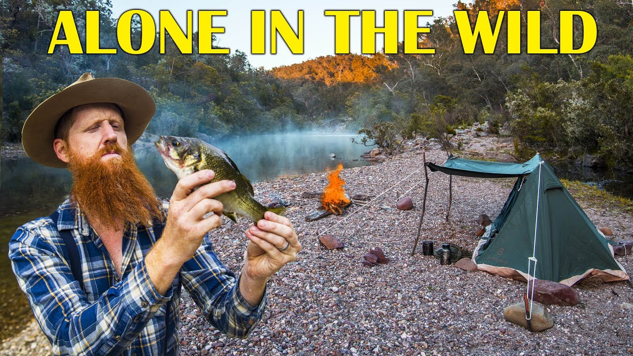 Catching my FOOD on a Remote River as a Traditional Australian Bushman