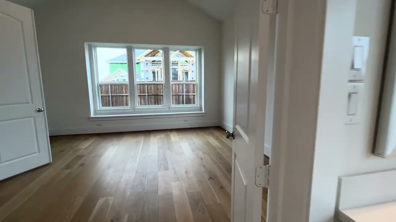 Buying New House in Texas, North DFW, Silverleaf Estate by Grand Homes , Frisco 