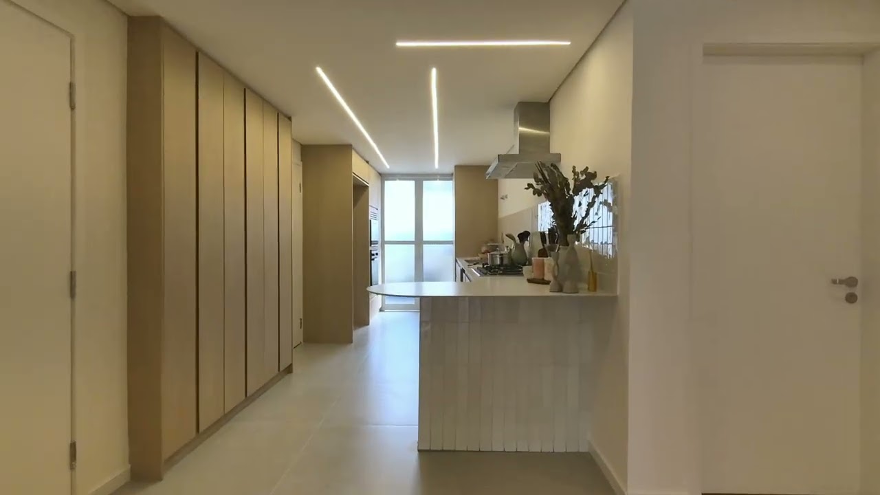 AP1141: Apartamento no Jardim Paulista: 141 m², 3 suites e 1 vaga.