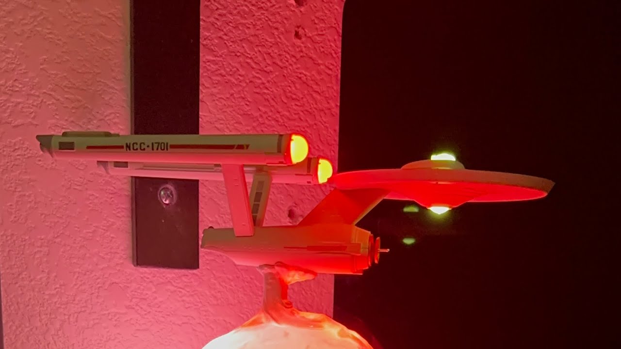 Hallmark Star Trek keepsake enterprise table top ornament review