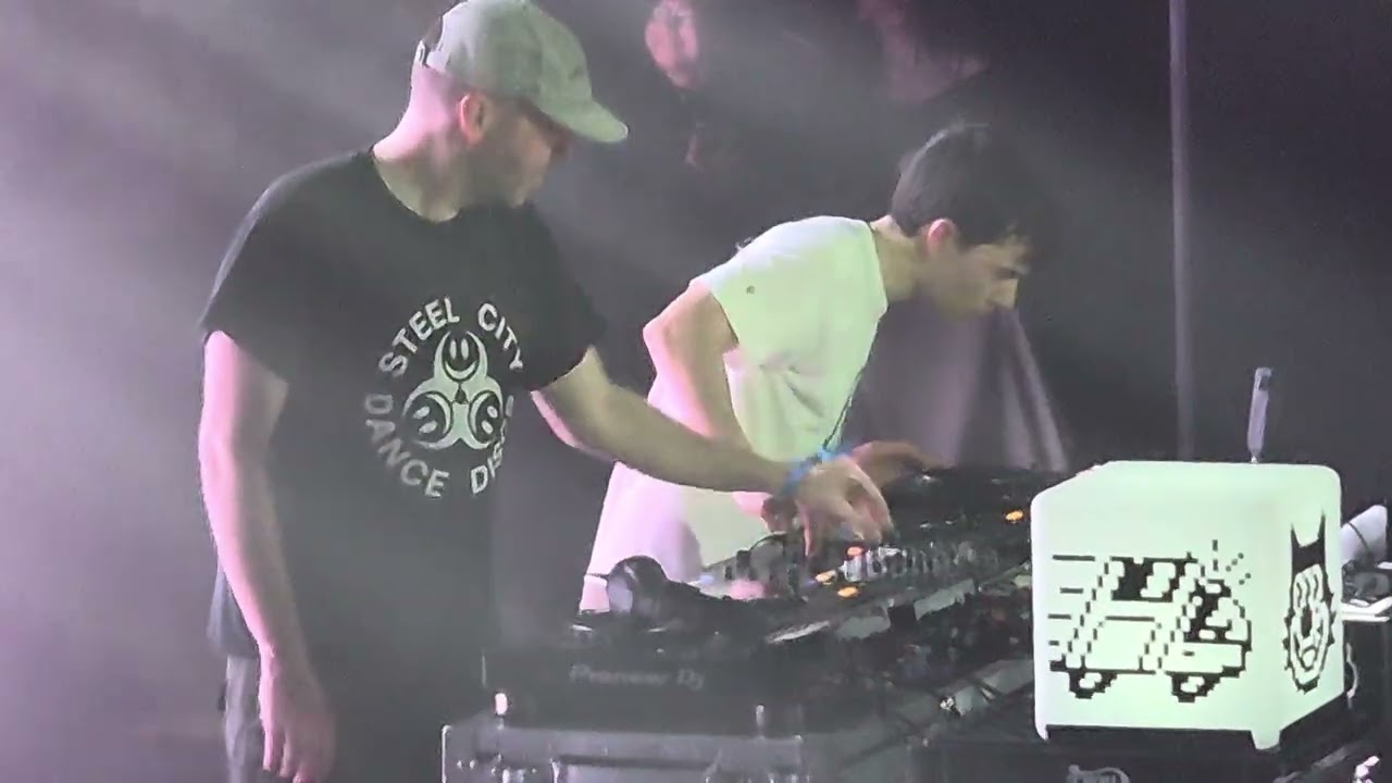 Eprom & G-Jones The Bellwhether L.A. 020826