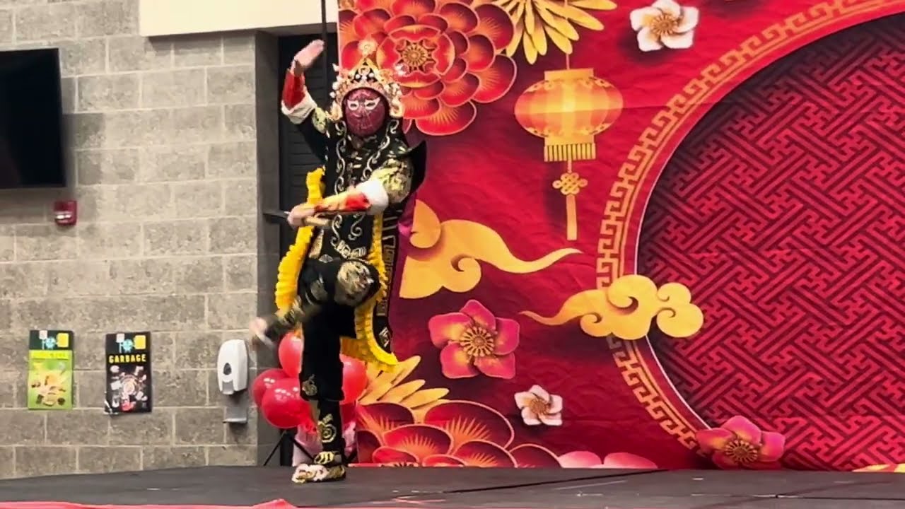 Professional Chinese performer “The Face Changer” 2024