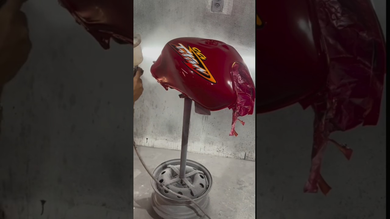 Pintura em tanque da Titan 125