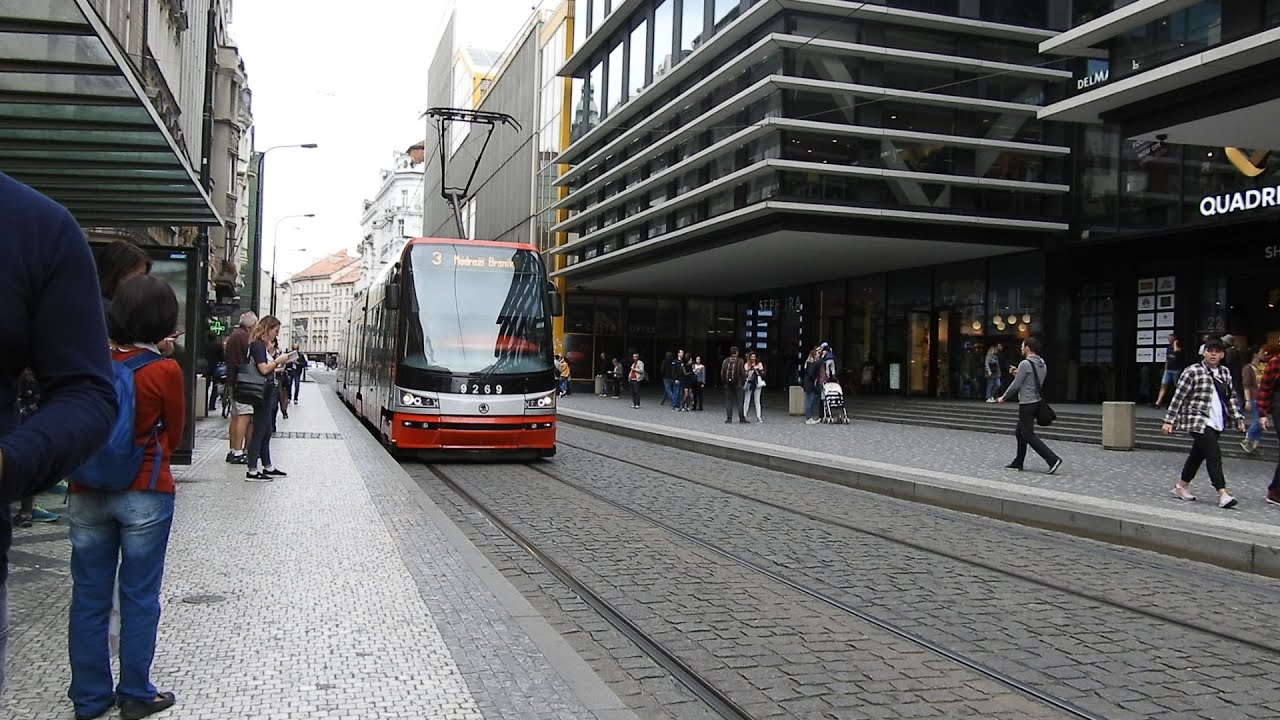 Část ulice Na Poříčí    Z Výluky 2 část 1/2