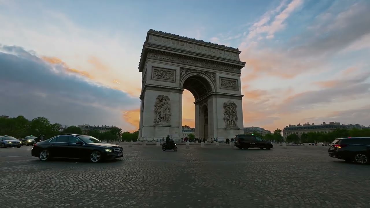 Walking tour Arc de Triomphe to Eiffel tower Passy station metro, subway at night
