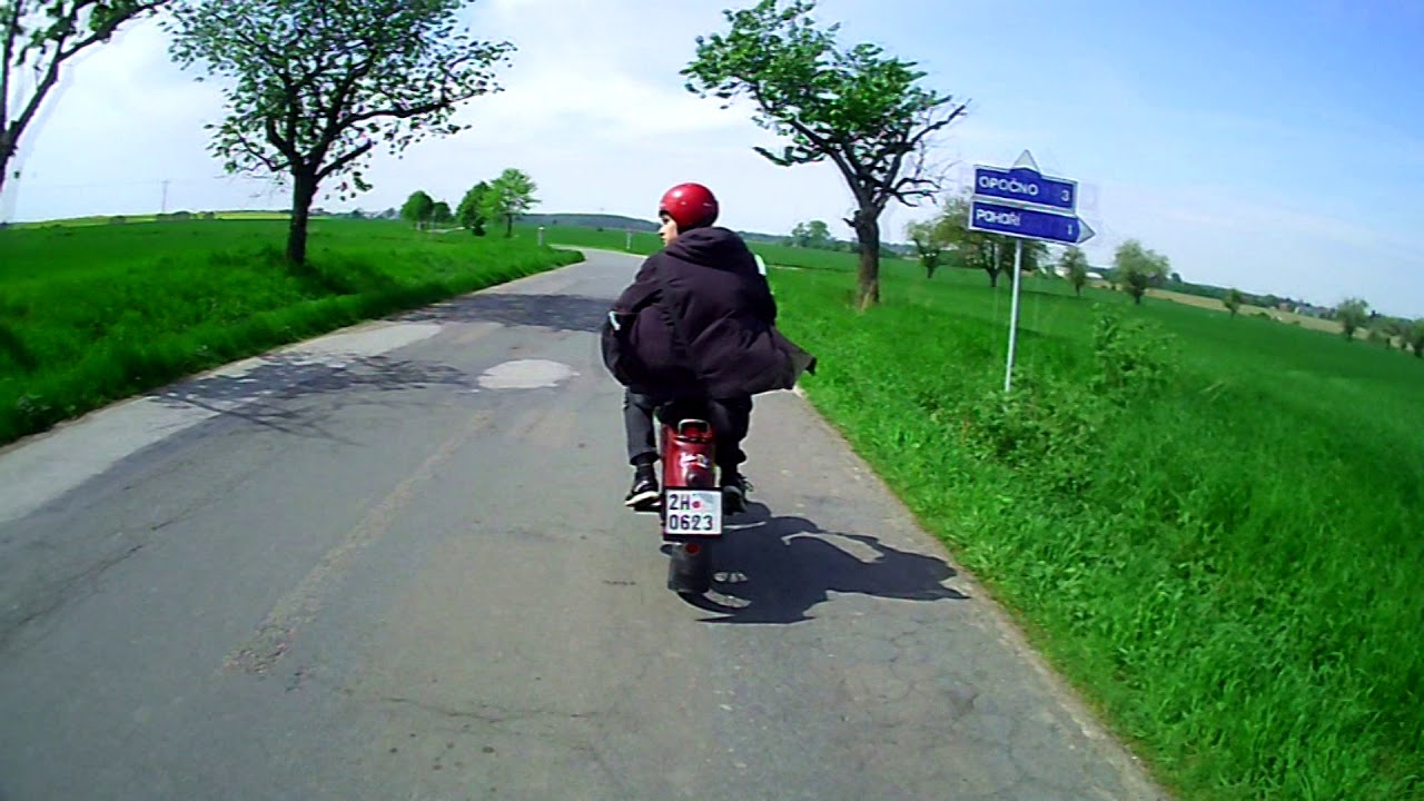 |JAWA VLOG| - Sraz veteránů, Hradec TOUR, Tvrdej Bob