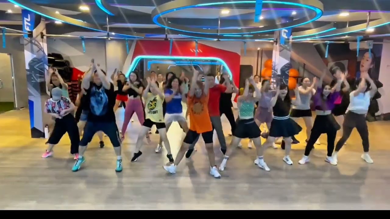 MOVE - SHAGGY FT LAVINIA | ZUMBA | CARDIO DANCE | DANCE FITNESS