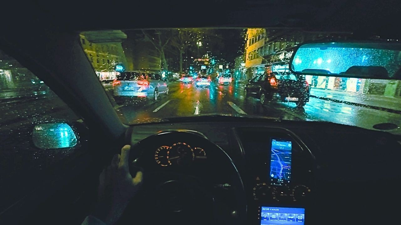 POV: You drive a manual rwd jdm car in the rain