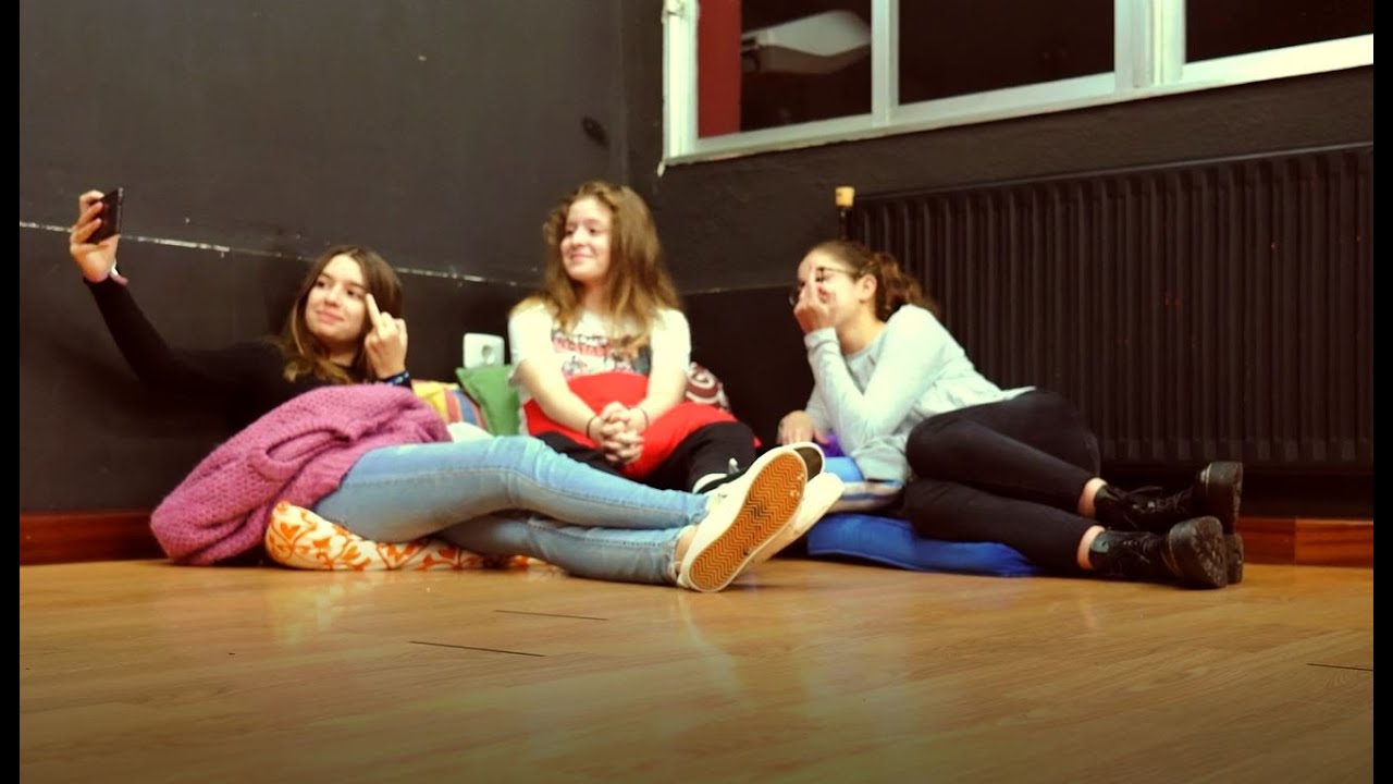 #Rebobina. Un cortometraje, basado en la  
