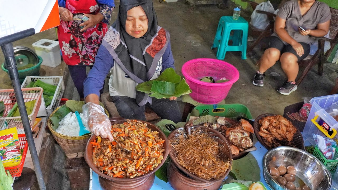 SEGO BERKAT MBAH PAWIRO RANTI, TERNYATA CARA MEMASAK NASI Di SINI DIKIPAS KIPAS SECARA TRADISIONAL