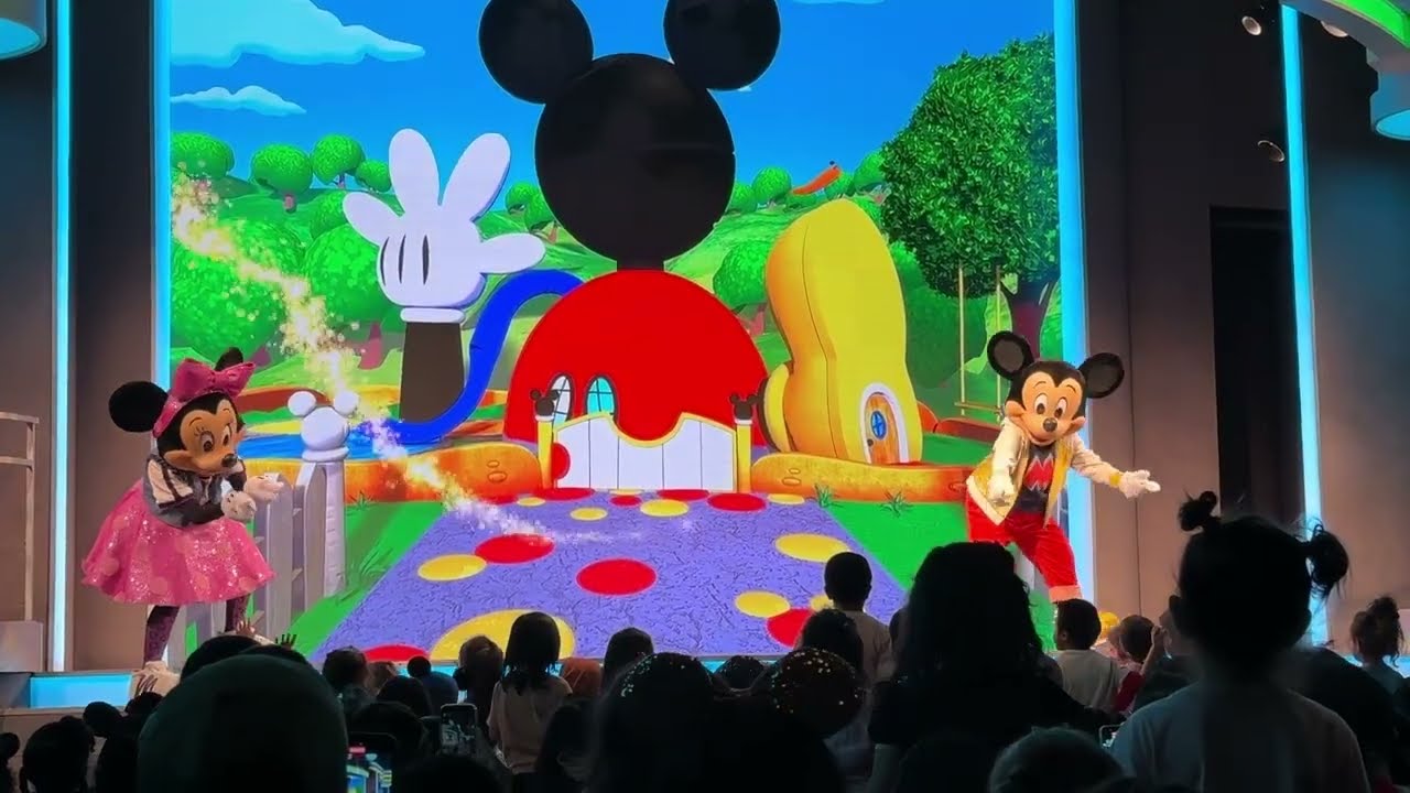 Mickey Mouse Clubhouse Live - Dance Party Disneyland FULL SHOW