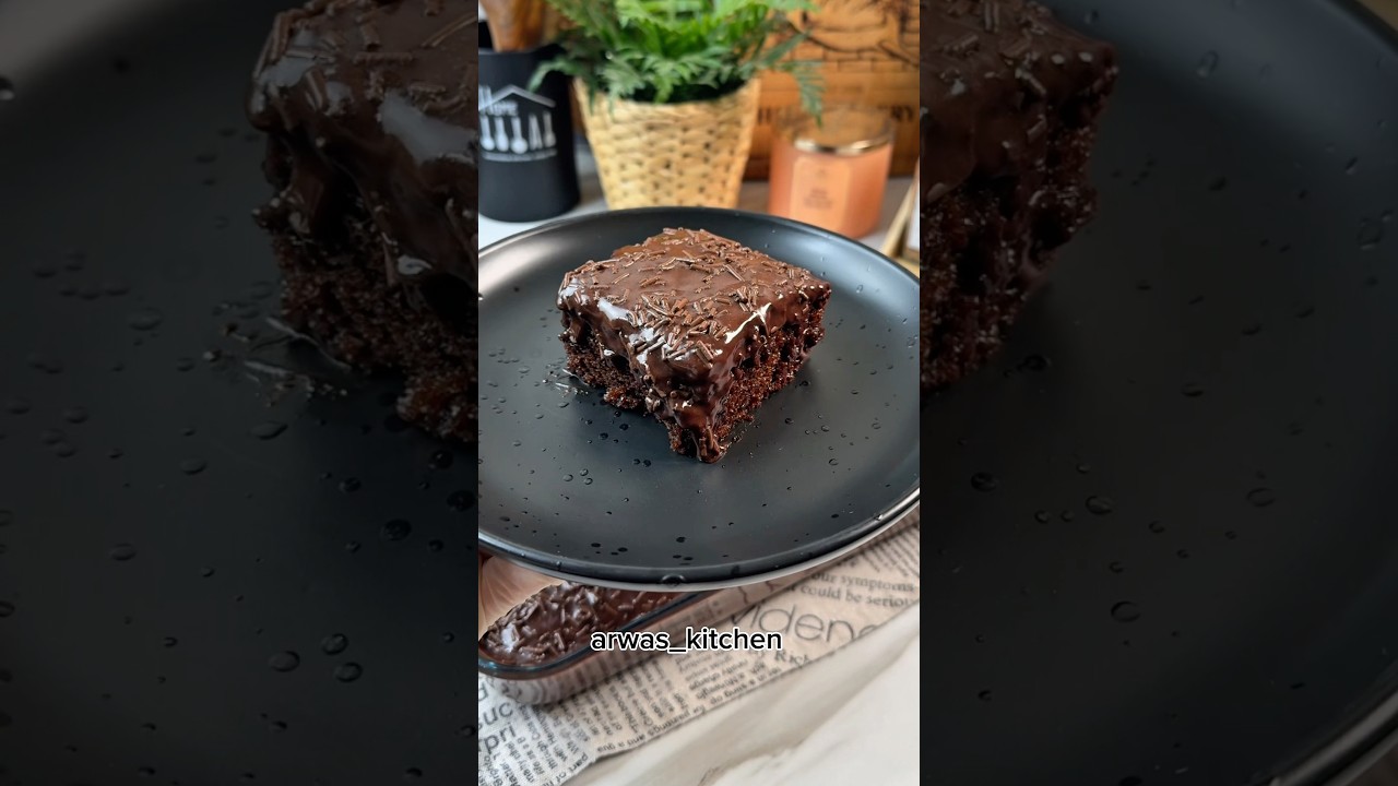 كيكة الشوكولاتة بصوص الشوكولاتة اللذيذة.. #explore #اكسبلور #حلى #وصفات #cake #dessert