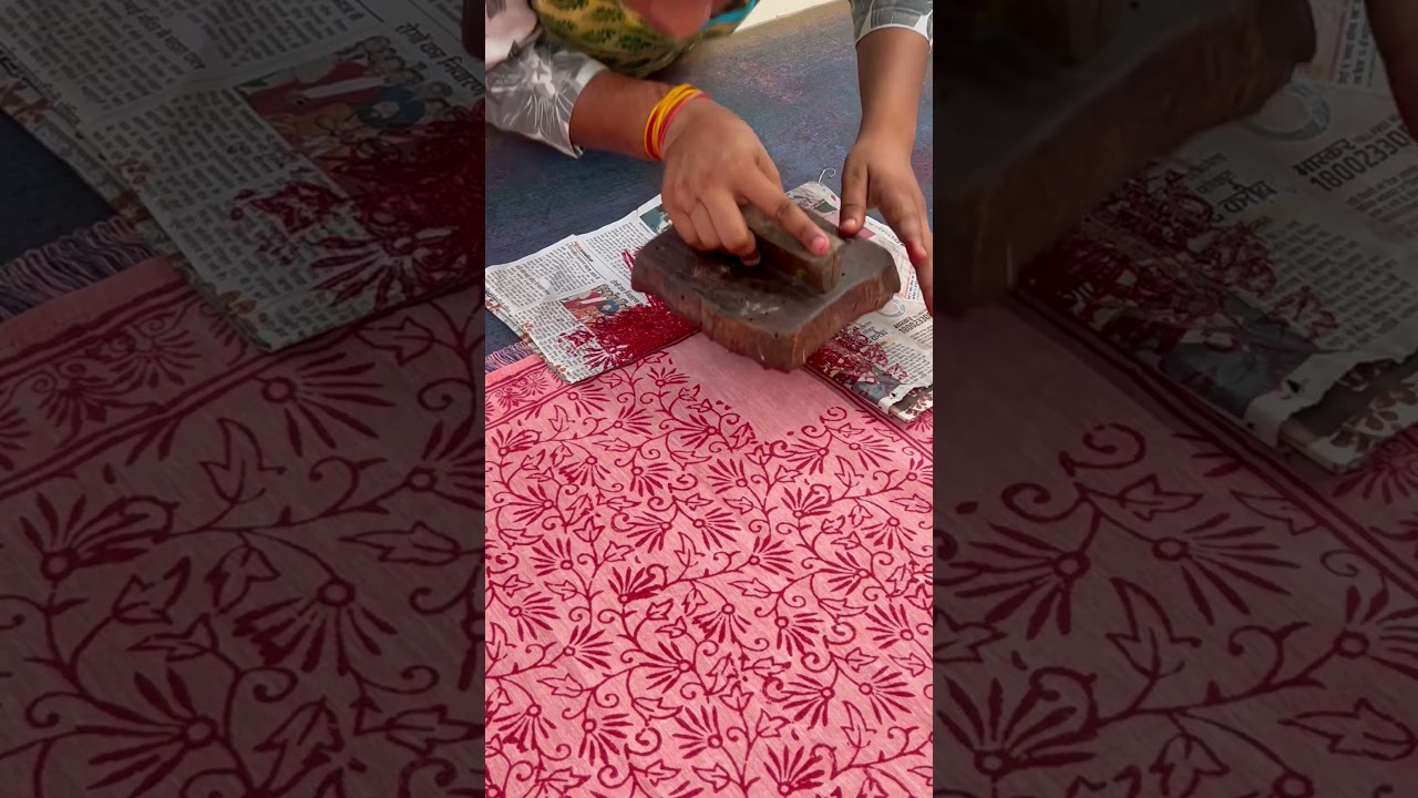 Perfection art in traditional handloom  saree #handloom #oddlysatisfying #handmadesaree #indianart