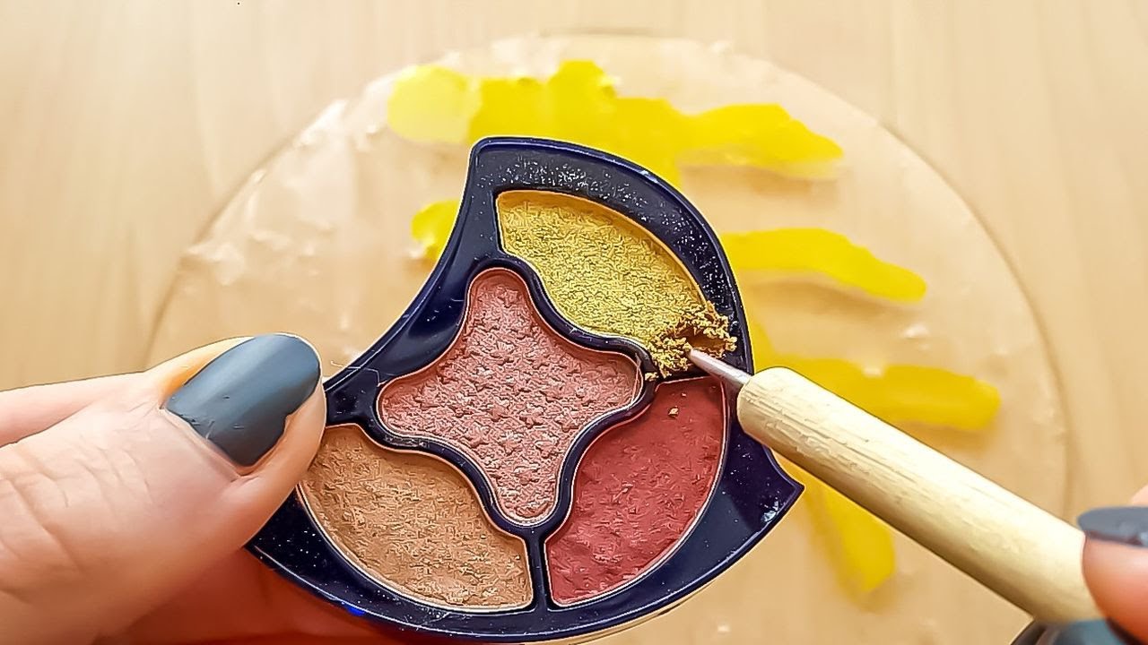 Slime Mixing With Makeup! İnto Clear Relaxing Slime !!! Şeffaf Slime İçine Makyaj Karıştırma #2