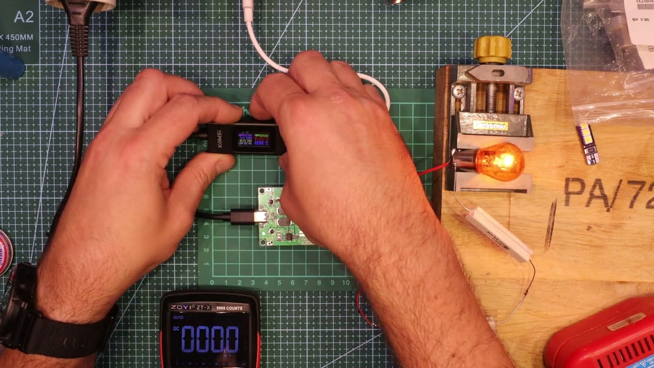 DIY UPS Power Supply 12V 2x18650 Li-Ion cells - testing