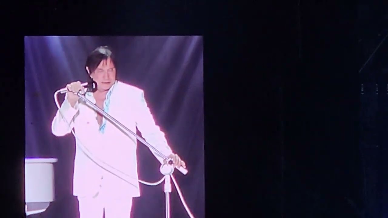ROBERTO CARLOS: Eu Ofereço Flores - SHOW 30/12/2024 ESTÁDIO DO MANGUEIRÃO -  Belém Pará