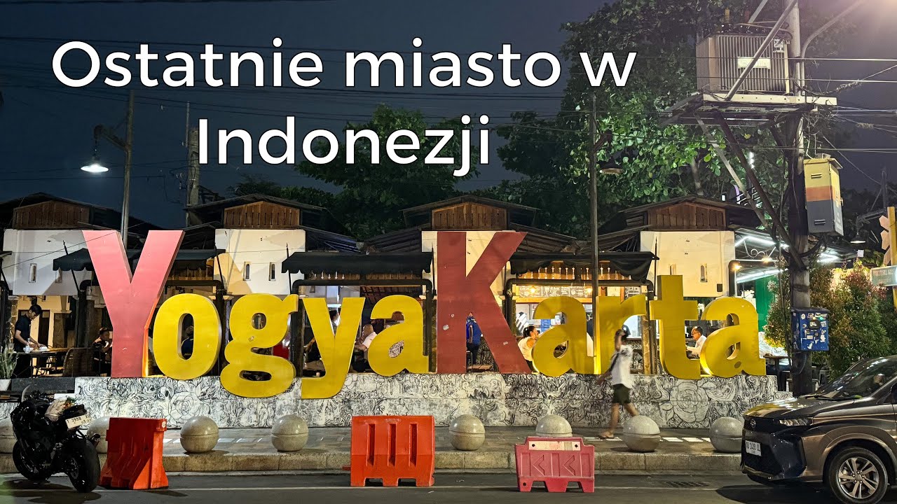 Pierwszy wieczór w Yogyakarcie - od razu poczułem, że to inne miasto