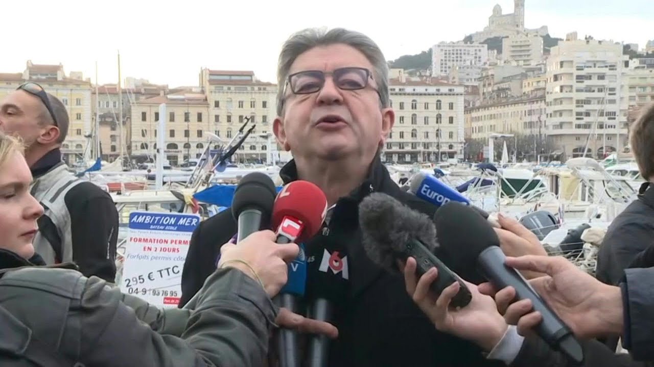 Retraites: M&eacute;lenchon s'en prend aux 