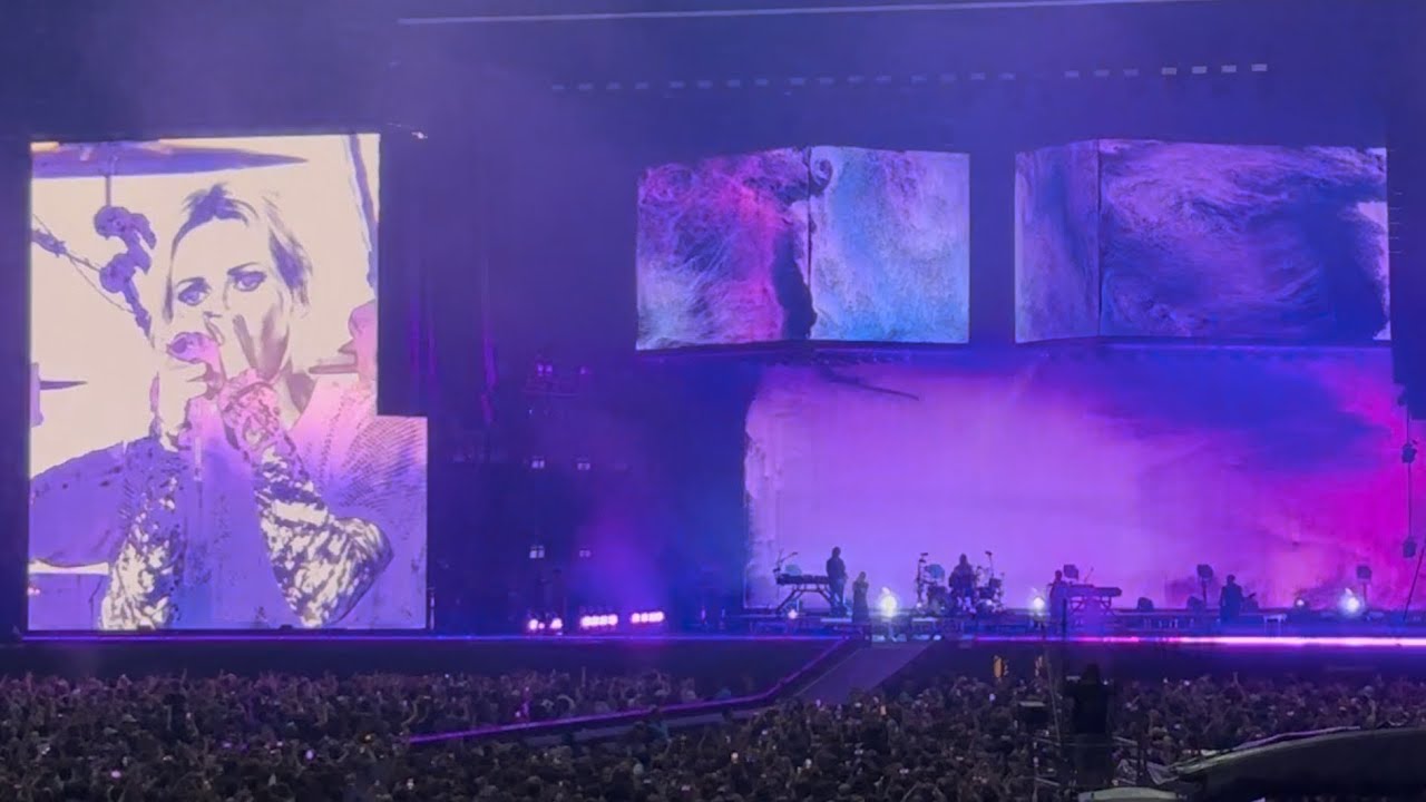 LINKIN PARK — The Emptiness Machine (Live at MERKUR SPIEL-ARENA / Düsseldorf, DE 2025)