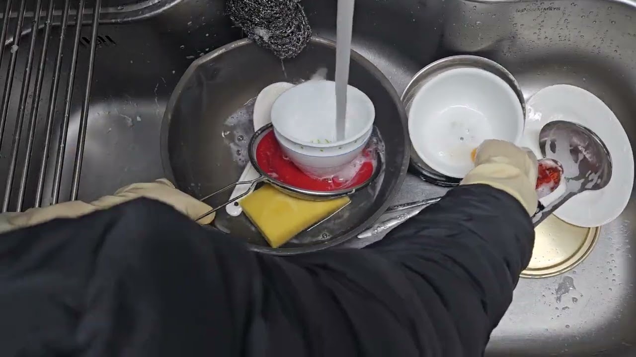 설거지는 해야지