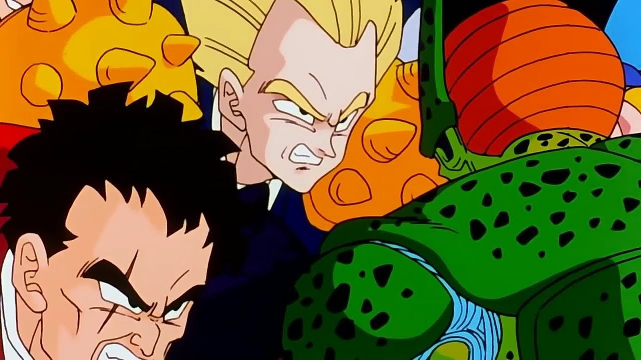 Cell absorbe a un equipo de f&uacute;tbol americano(Full  HD)