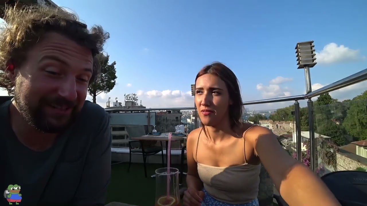 IRL Livestreamer Gets Cucked Live