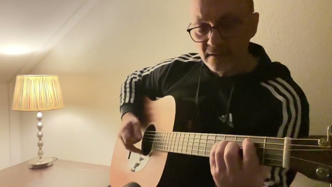 Odos Aristotelous (Guitar & Voice Cover)