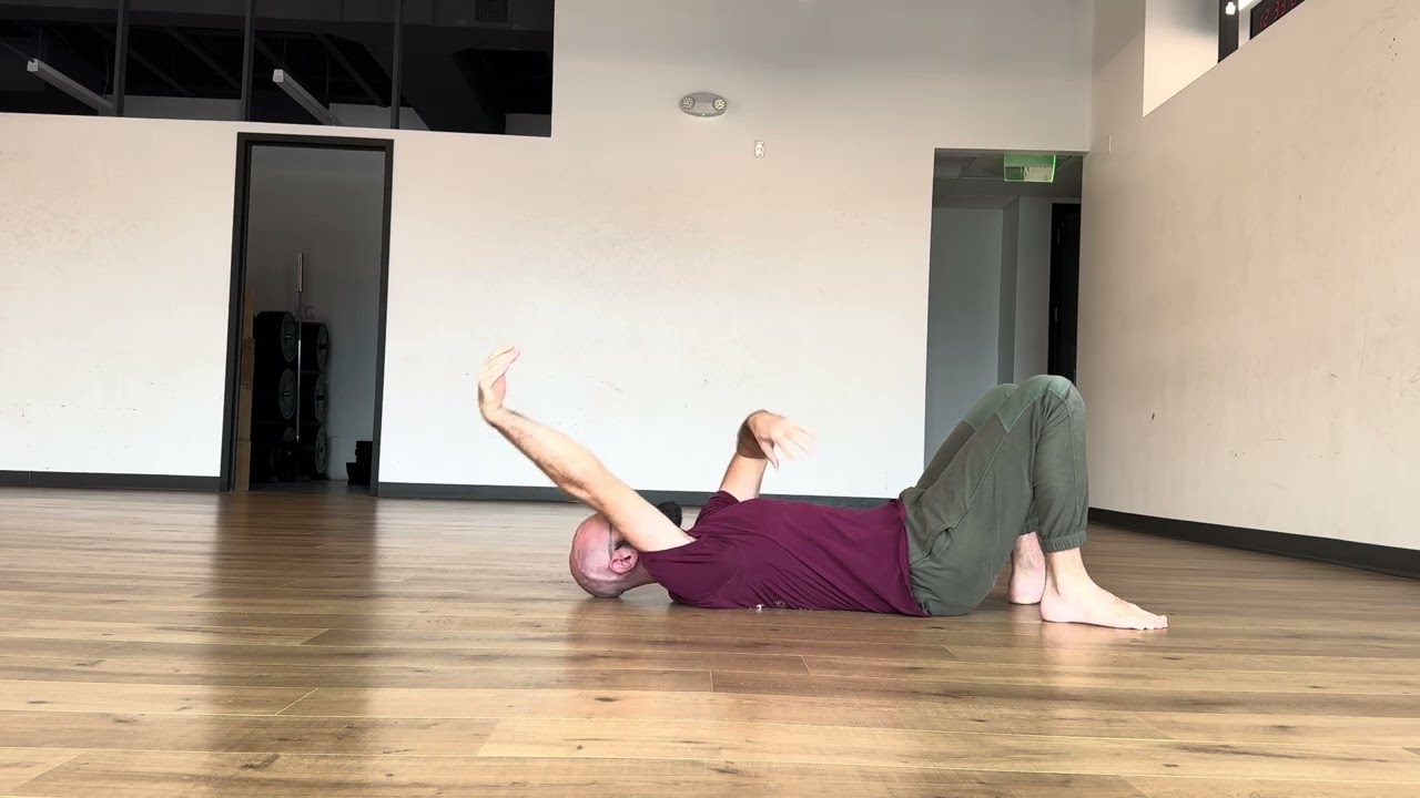 Shoulder mobility assessment for handstand