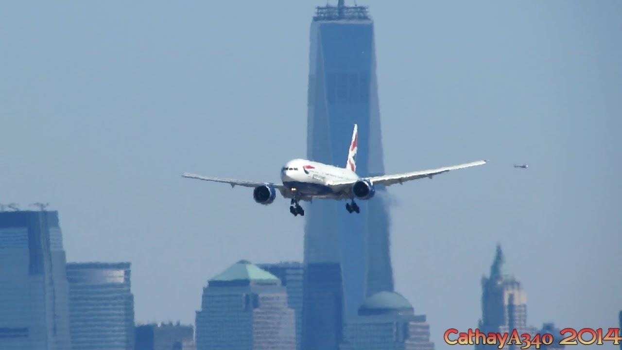 Watch a British Airways Boeing 777 Land on a 6800ft/2000m Runway at Newark Airport (HD)