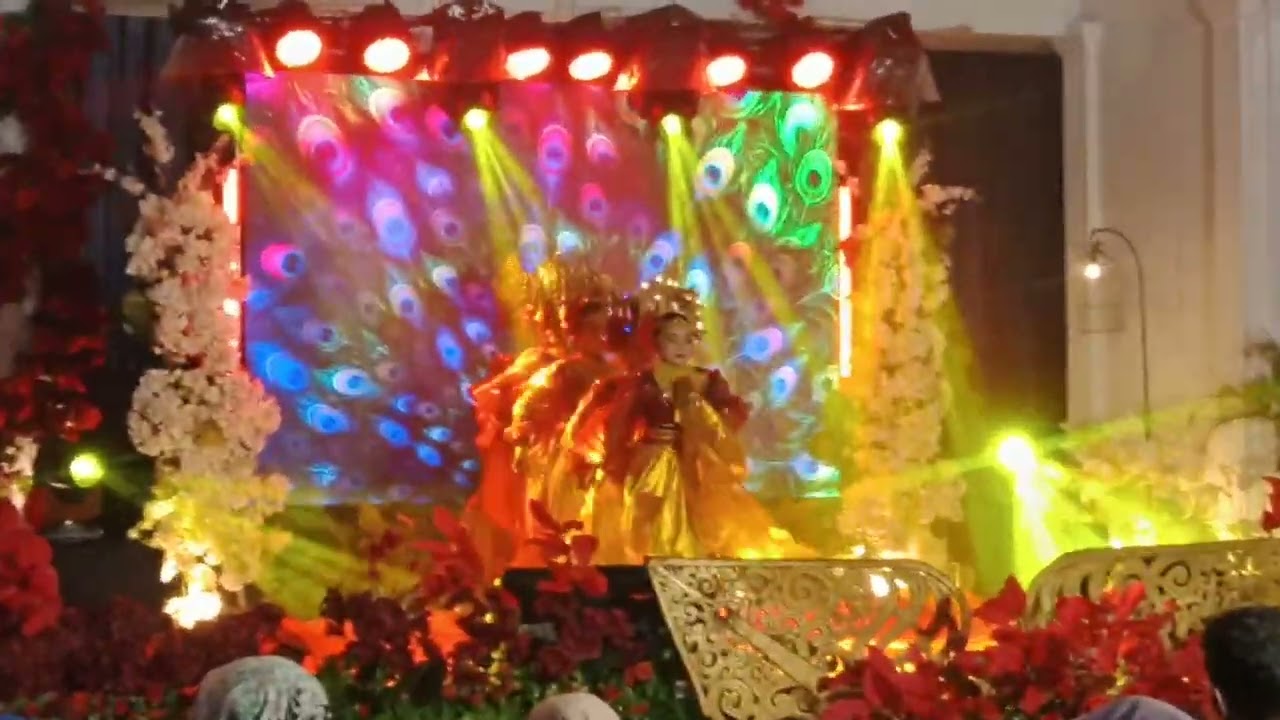 TARI SAMIRA SANTIKA DI BALAI DESA LOJEJER ( sedekah bumi watangan )