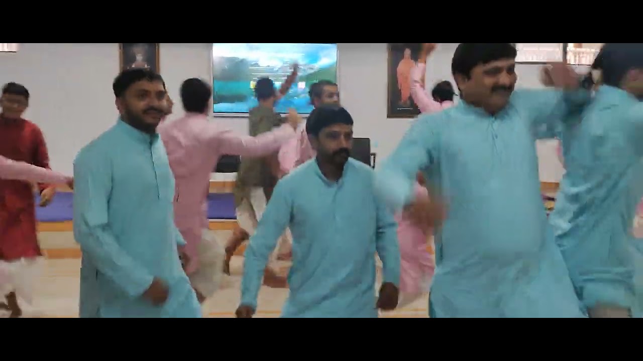 DSS - SGVP Enjoying रास after the Opening function