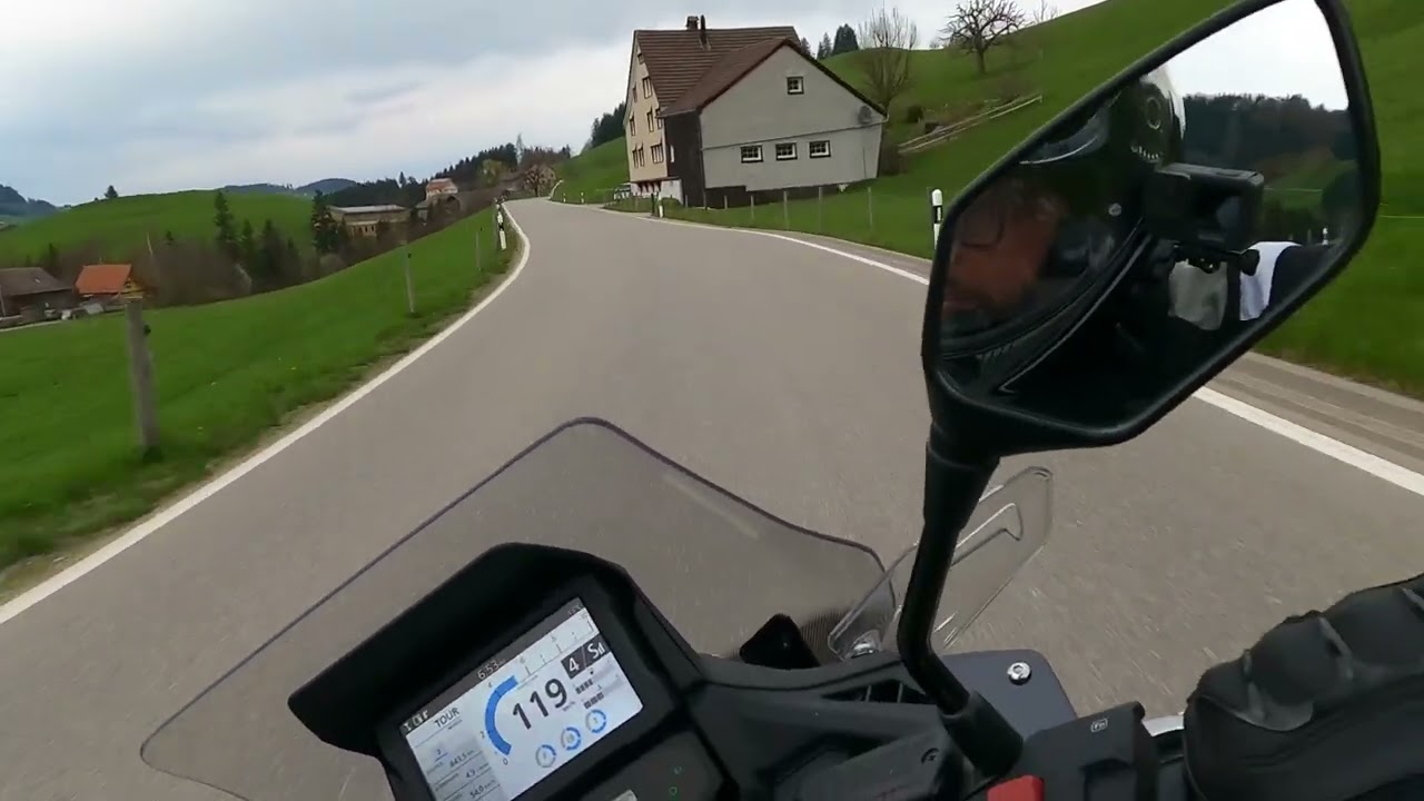 Honda NT 1100 sound check v2